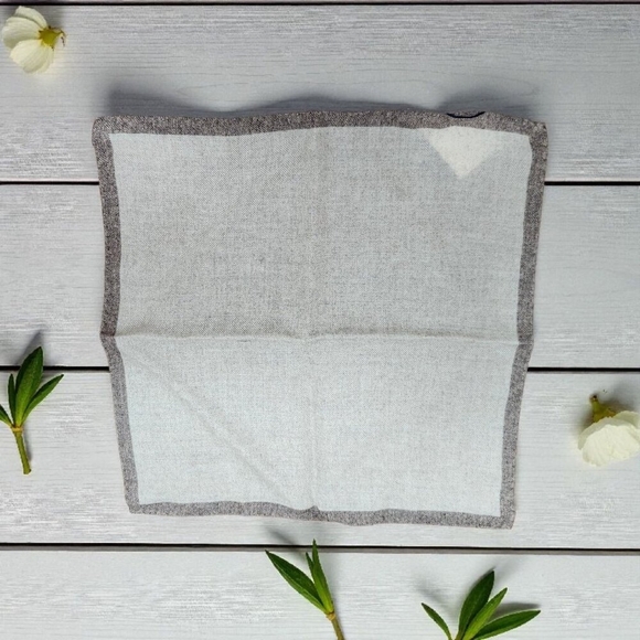 SUIT SUPPLY Pocket Square – Classic Plain Brown 12.5''x 12.5'' - Picture 1 of 8